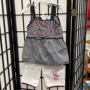 Kids Play black & white outfit